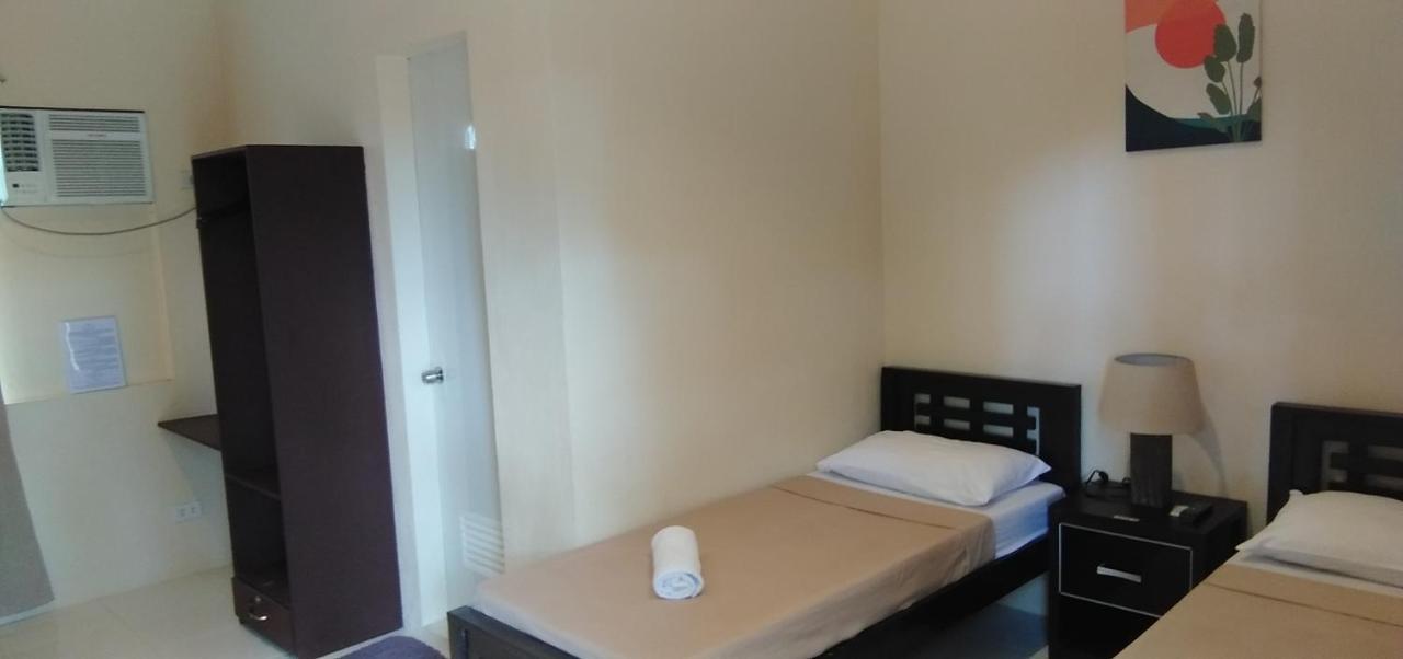 Claytown Pension House Dumaguete City Dış mekan fotoğraf