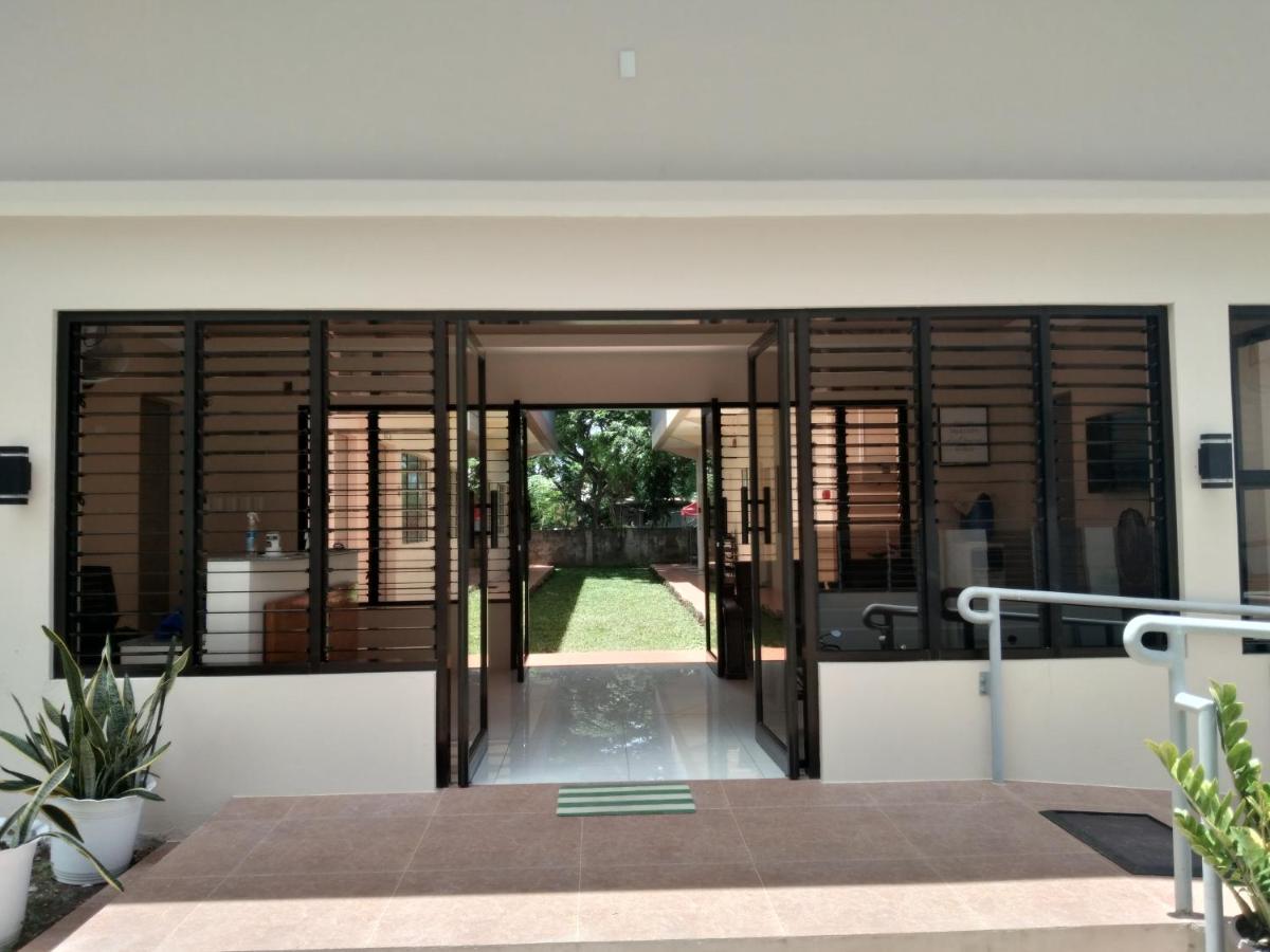 Claytown Pension House Dumaguete City Dış mekan fotoğraf
