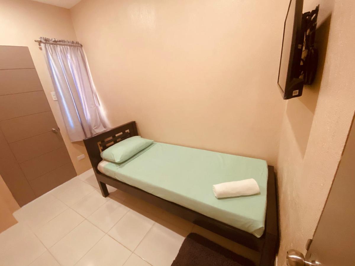 Claytown Pension House Dumaguete City Dış mekan fotoğraf