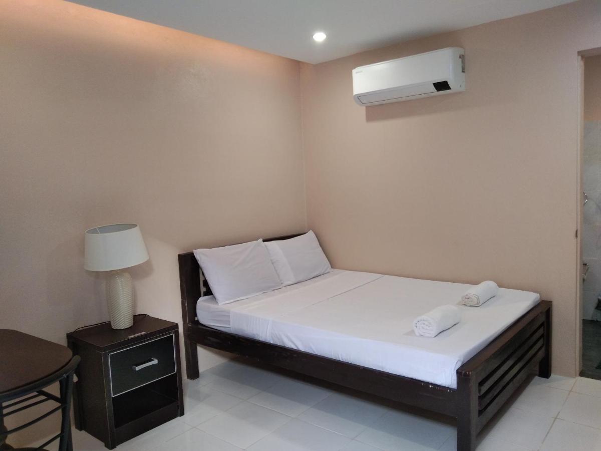 Claytown Pension House Dumaguete City Dış mekan fotoğraf