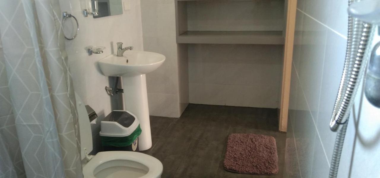 Claytown Pension House Dumaguete City Dış mekan fotoğraf