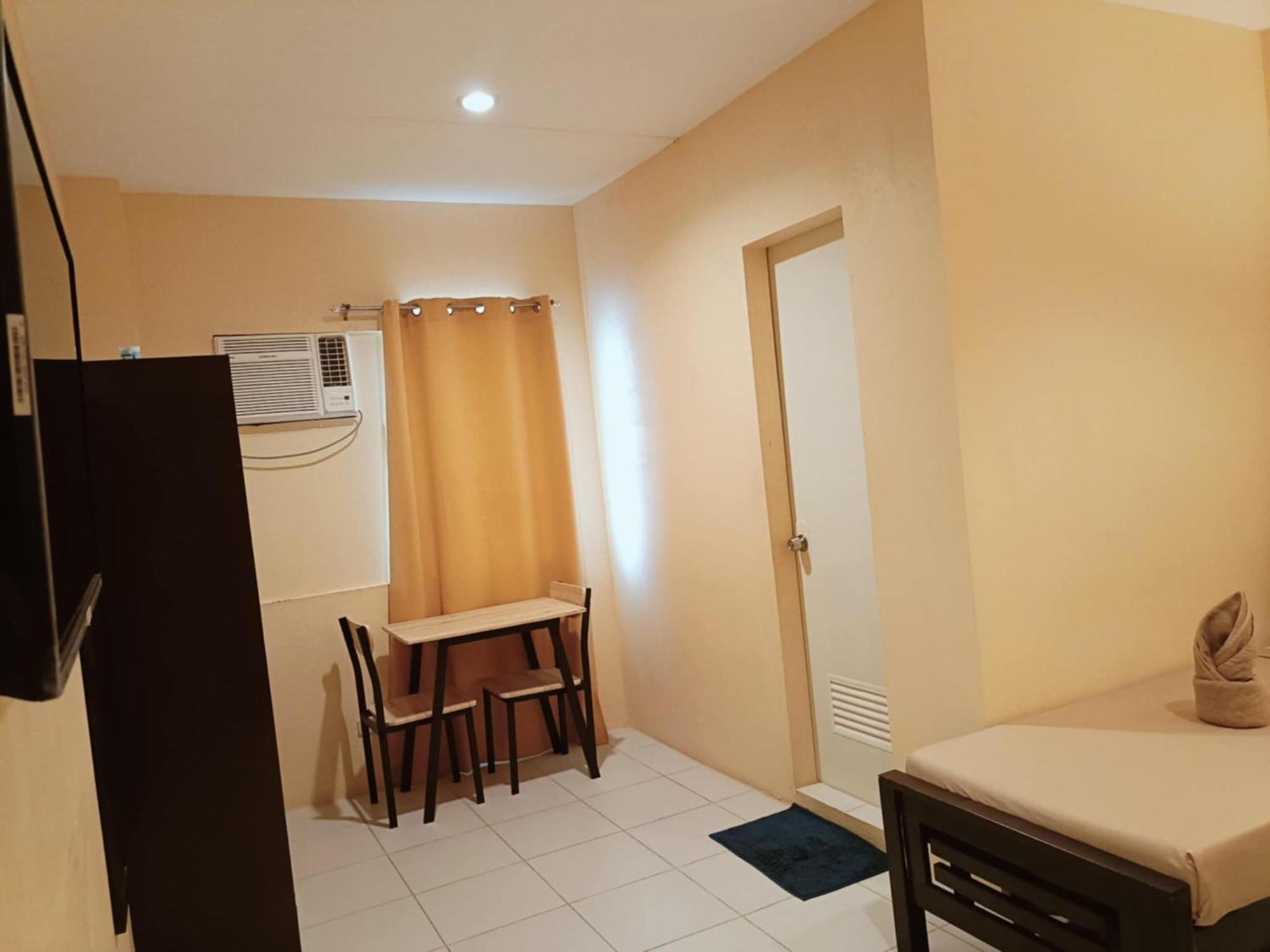 Claytown Pension House Dumaguete City Dış mekan fotoğraf