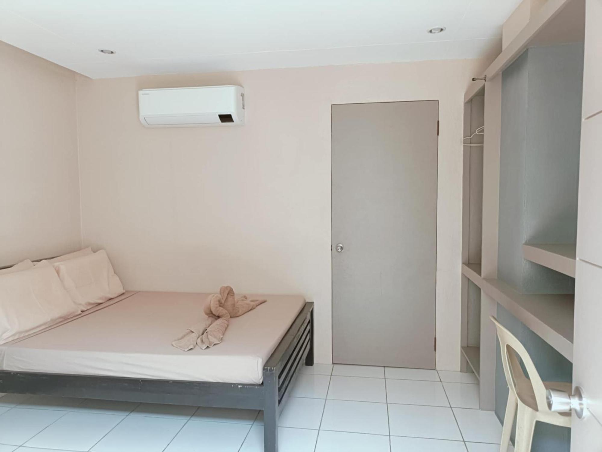 Claytown Pension House Dumaguete City Dış mekan fotoğraf