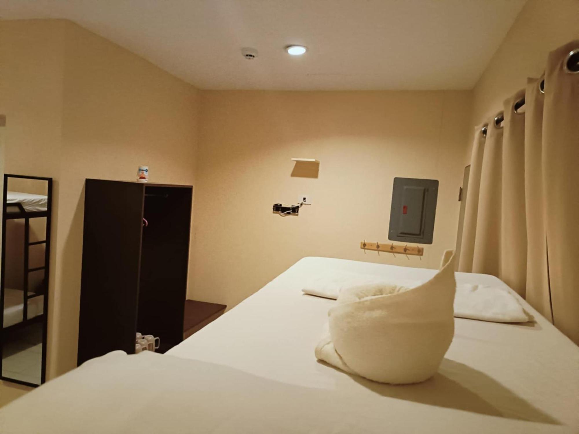 Claytown Pension House Dumaguete City Dış mekan fotoğraf