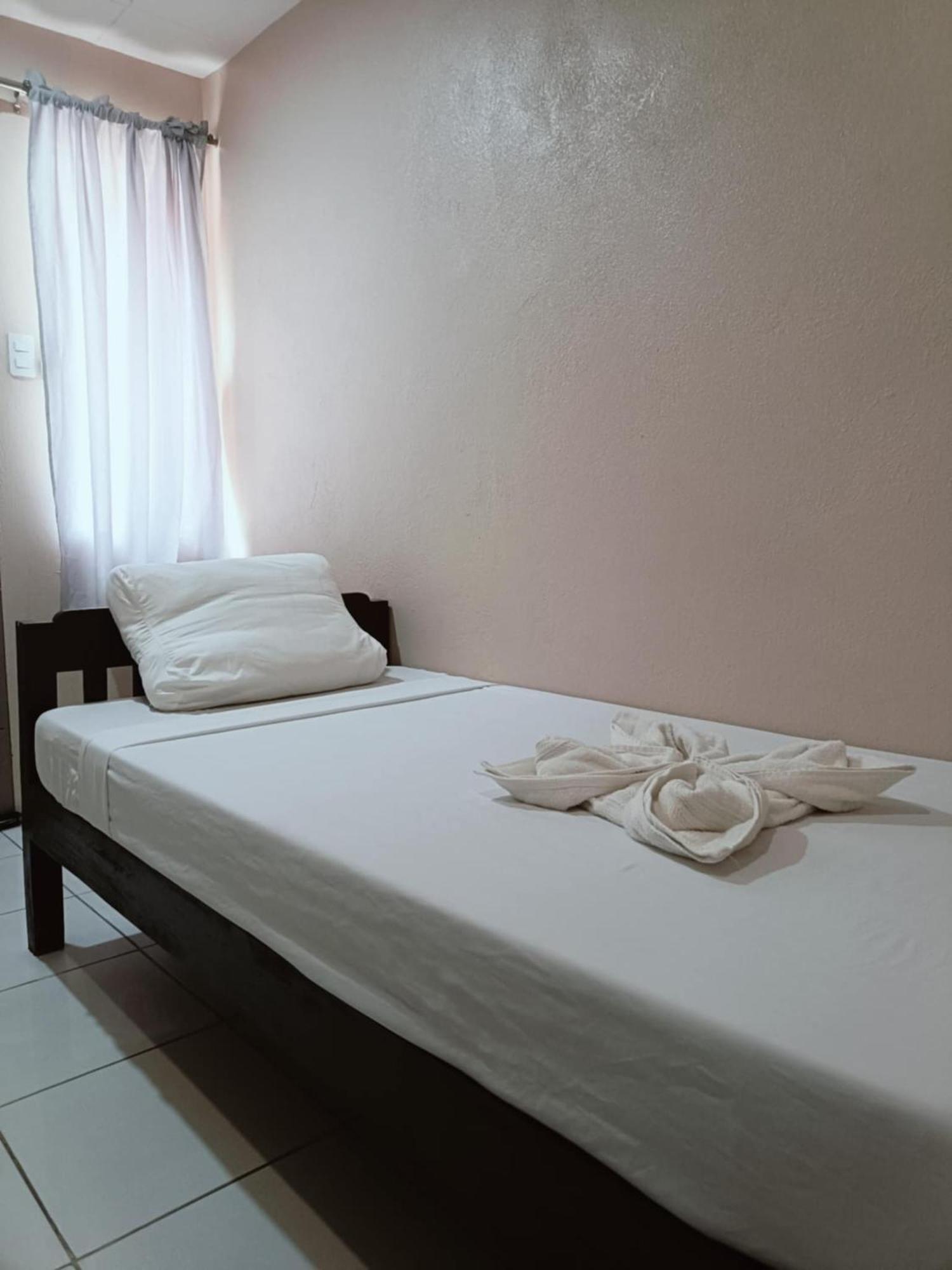 Claytown Pension House Dumaguete City Dış mekan fotoğraf