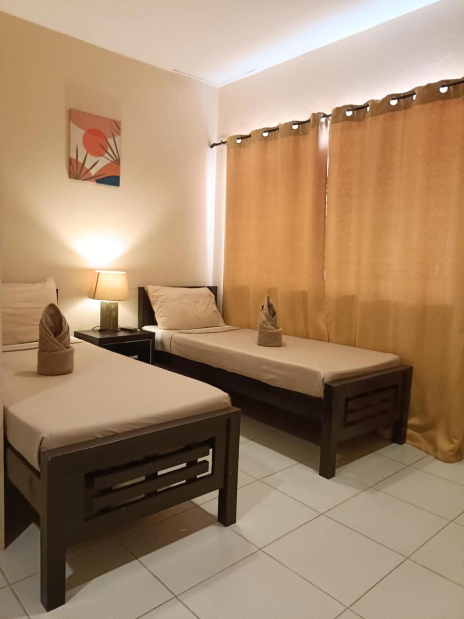 Claytown Pension House Dumaguete City Dış mekan fotoğraf