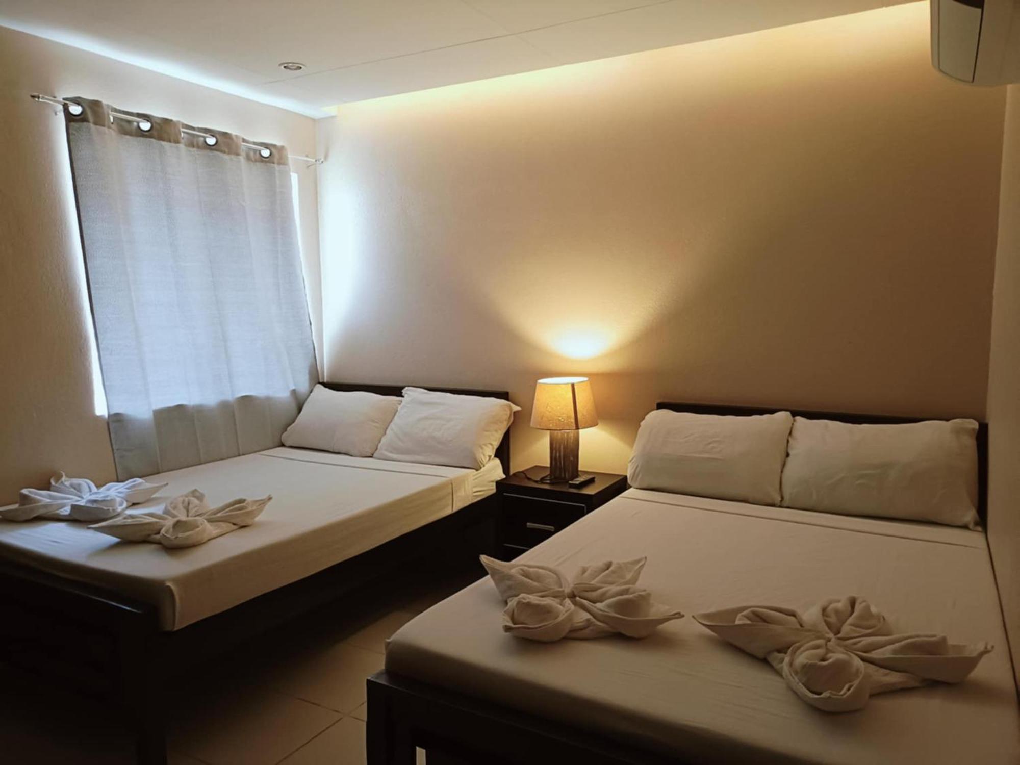 Claytown Pension House Dumaguete City Dış mekan fotoğraf