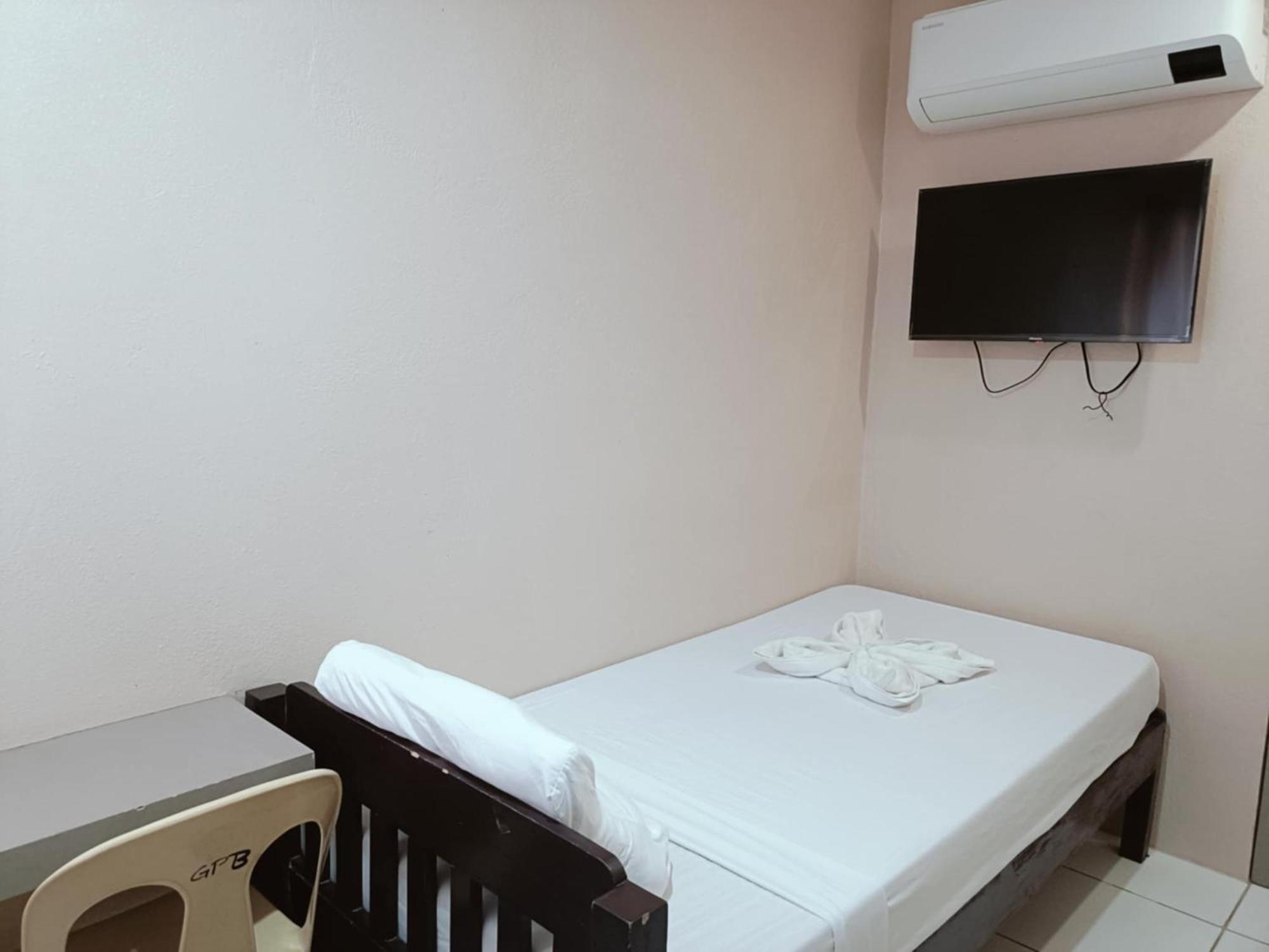 Claytown Pension House Dumaguete City Dış mekan fotoğraf